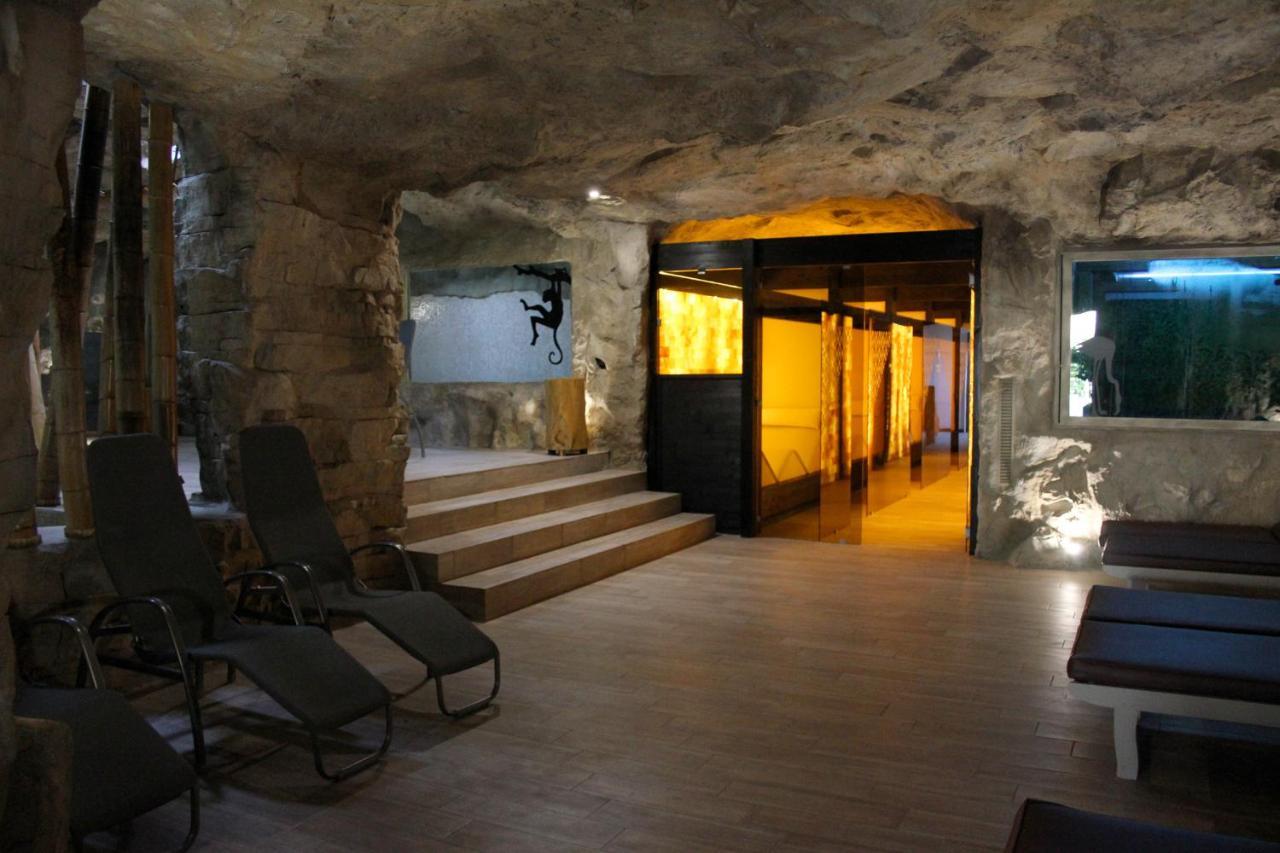 Virginia Resort & Spa - Adults Only Monteforte Irpino Exterior photo