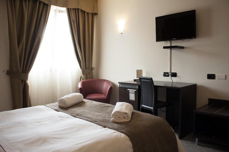 Virginia Resort & Spa - Adults Only Monteforte Irpino Exterior photo